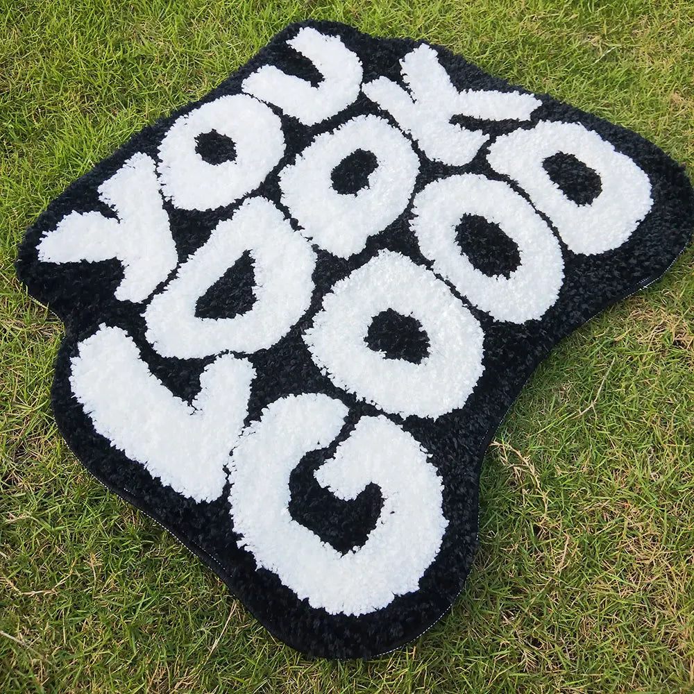 Tufted “You Look Good” Rug – Cute, Fun & Handmade Charm for Any Space