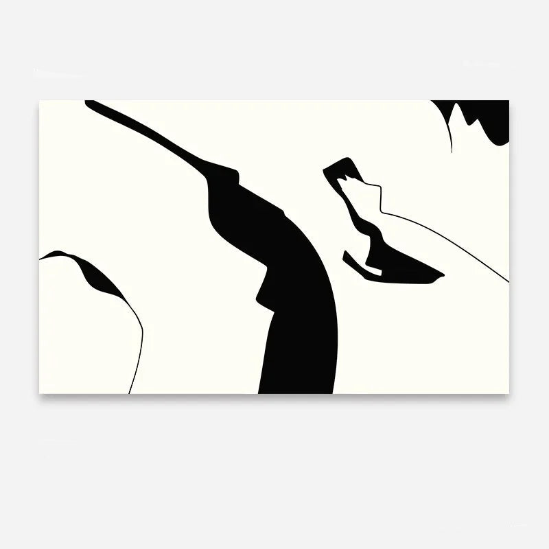 “Noir Lines" – Minimalist Black & White Geometric Rug by Aure Rendu