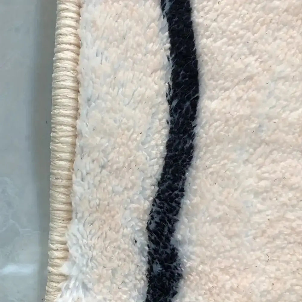 Cat Face Tufted Rug – Black and White Kitty Floor Mat for Bedroom